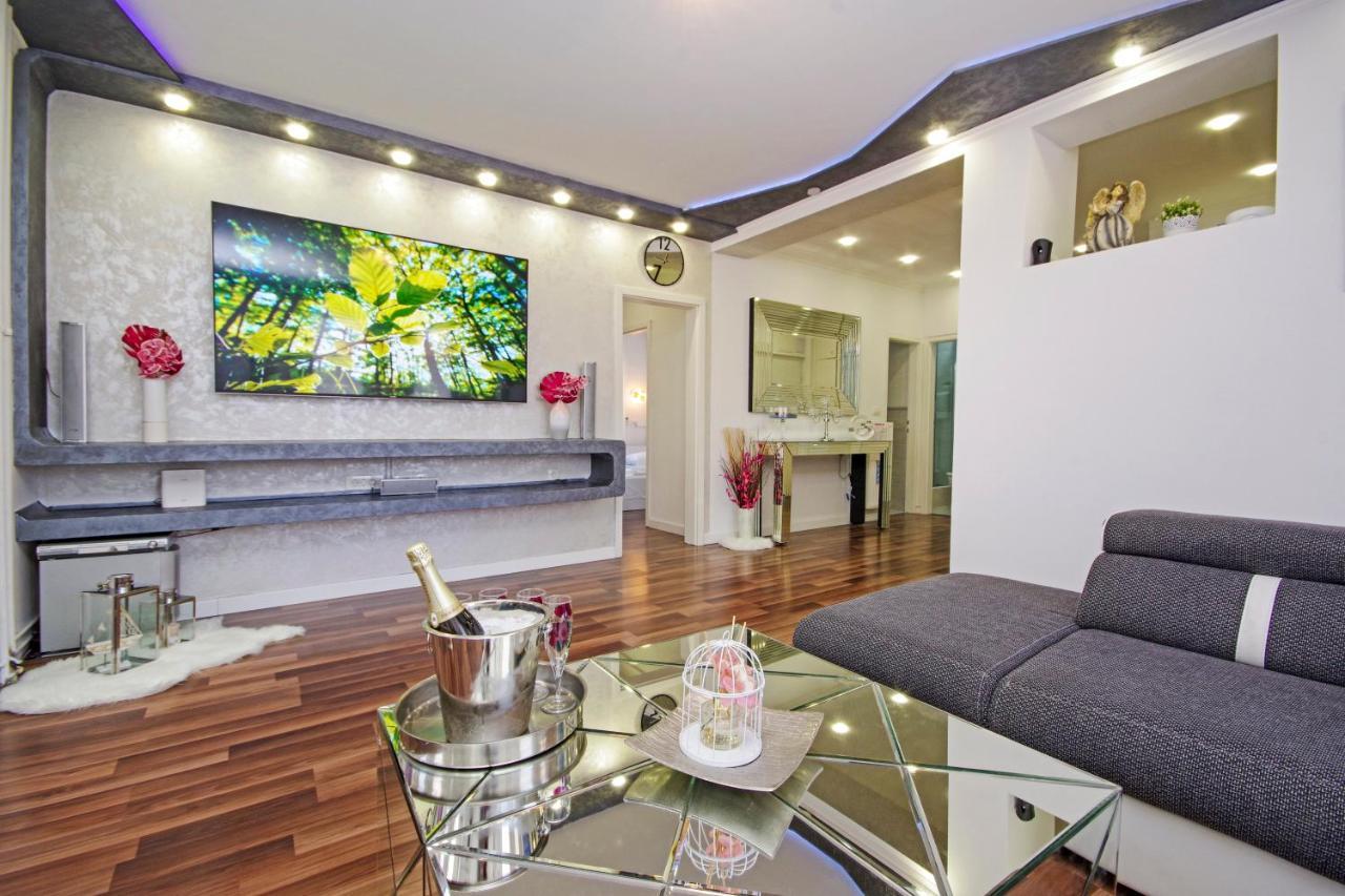Villa Naomi Σπλιτ Εξωτερικό φωτογραφία