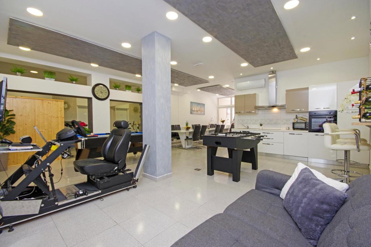 Villa Naomi Σπλιτ Εξωτερικό φωτογραφία