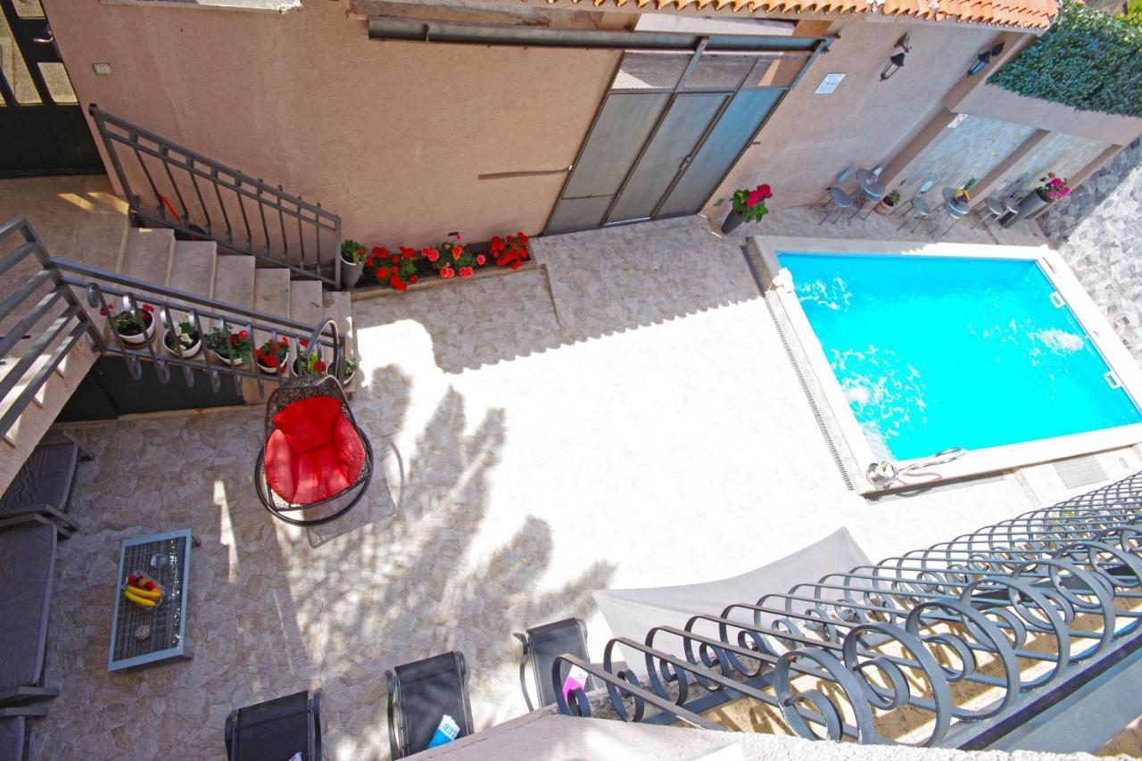 Villa Naomi Σπλιτ Εξωτερικό φωτογραφία