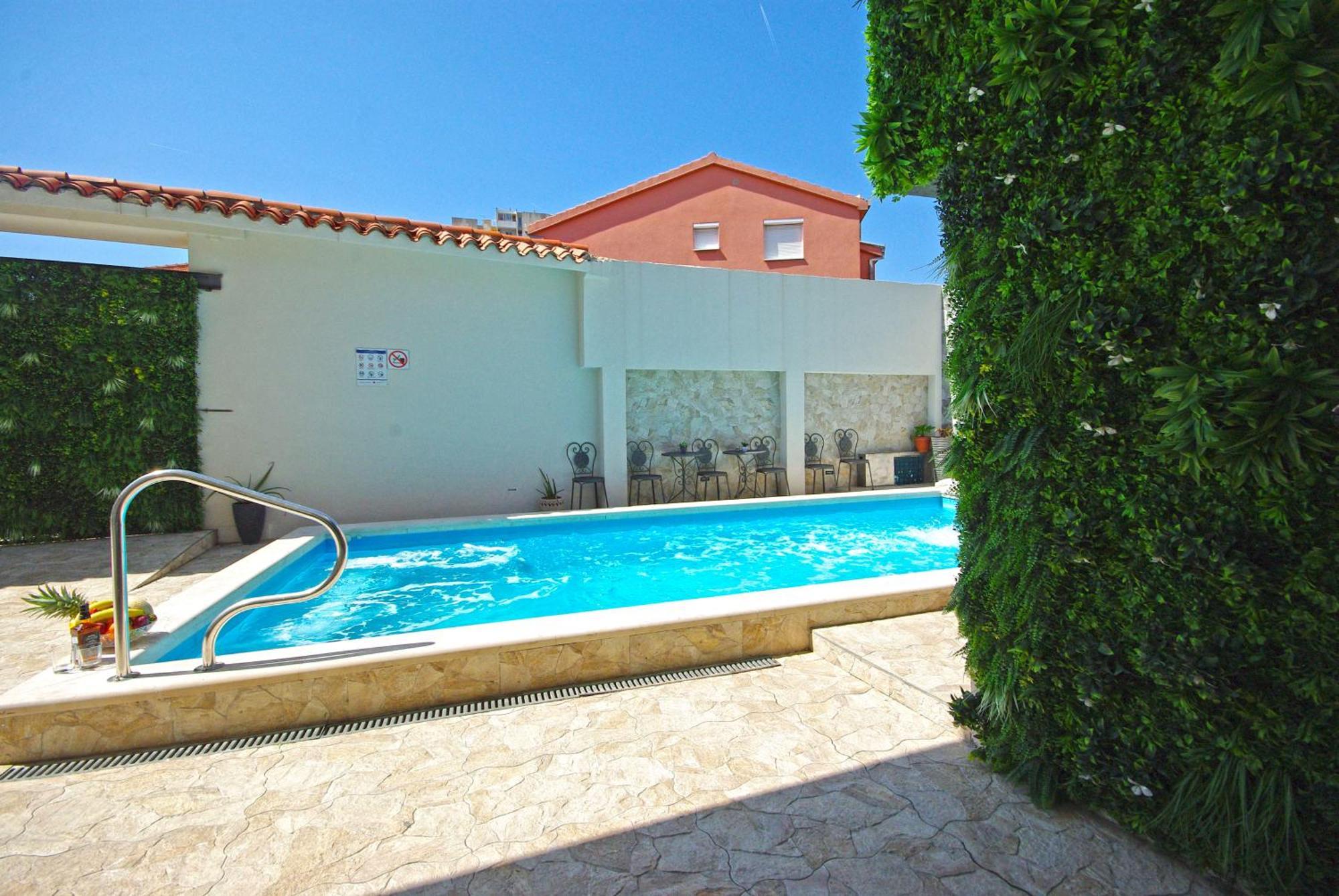 Villa Naomi Σπλιτ Εξωτερικό φωτογραφία